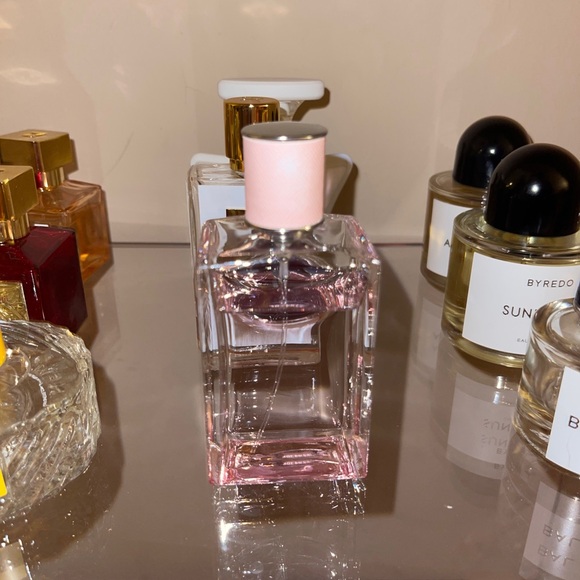 Prada Infusion de Rose - Picture 3 of 5